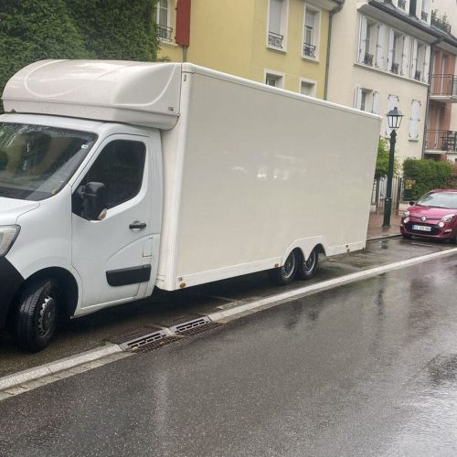 db53cd61-0003-4872-afa8-ea09f04228c4